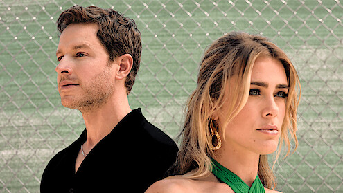 Josh Dallas and Melissa Roxburgh, stars of the original Manifest series.